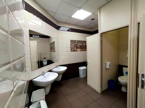 комерційна за адресою Кловський узвіз, 7-А