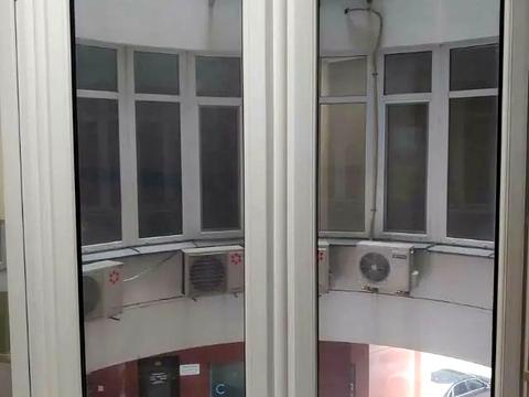 комерційна за адресою Кловський узвіз, 7-А