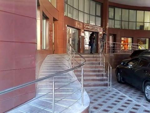 комерційна за адресою Кловський узвіз, 7-А