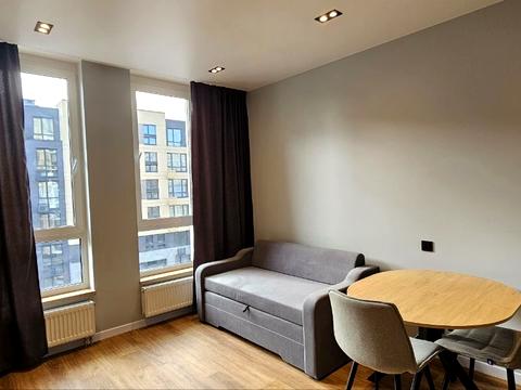 квартира по адресу Салютная ул., 2