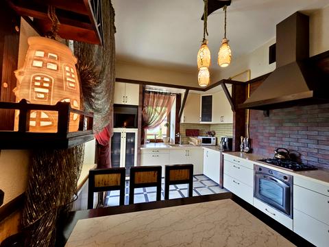 будинок за адресою Лісова вул.