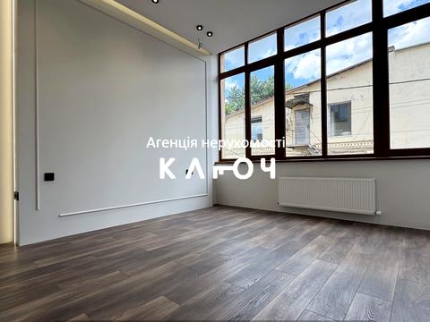 квартира по адресу Вячеслава Черновола ул., 23