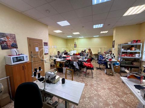 комерційна за адресою Градинська вул., 11