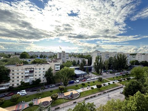 квартира за адресою Космонавтів просп., 69