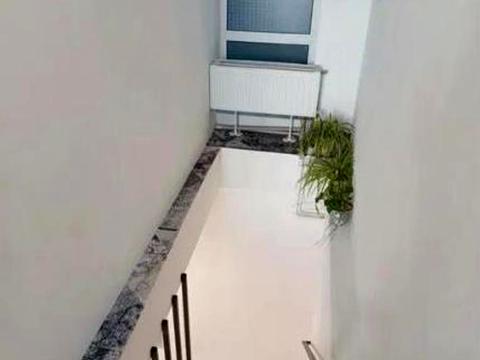 будинок за адресою Промислова вул., 27