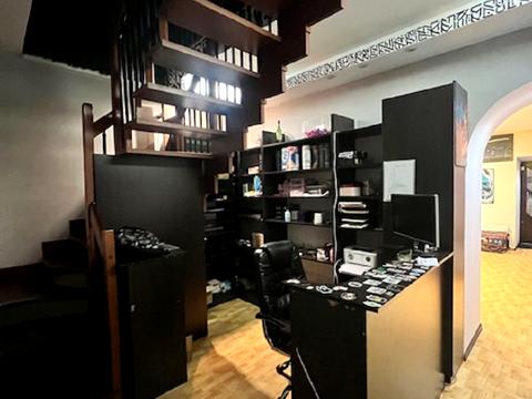 комерційна за адресою Ніни Строкатої вул. (Буніна), 16