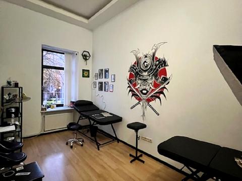 комерційна за адресою Ніни Строкатої вул. (Буніна), 16