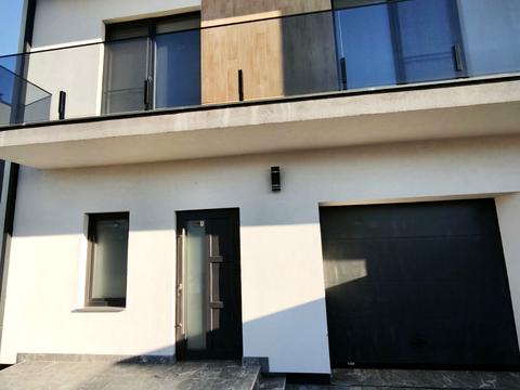 будинок за адресою Ужанська вул.