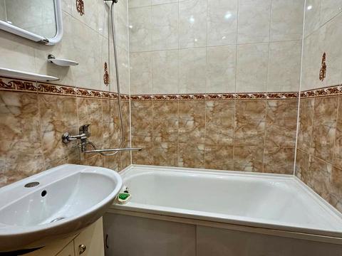 квартира за адресою 200-річчя Кривого Рогу просп., 30