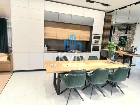 дом по адресу Стежки ул.