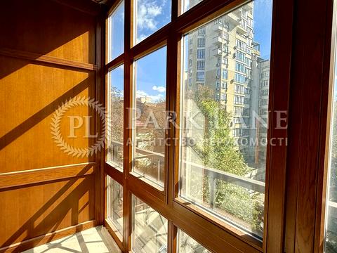 квартира за адресою Олександра Кониського вул., 22-А