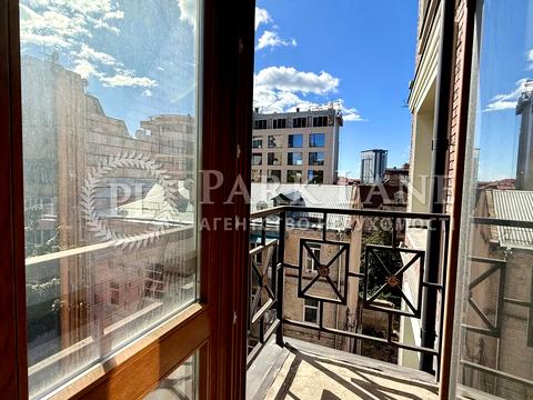 квартира за адресою Олександра Кониського вул., 22-А