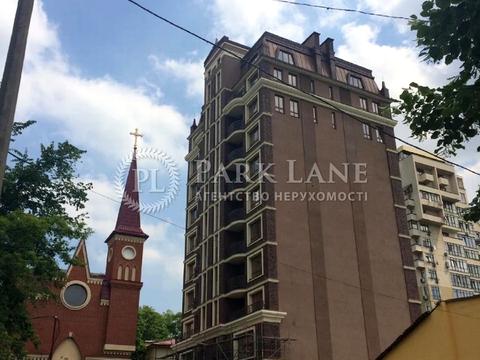 квартира за адресою Олександра Кониського вул., 22-А