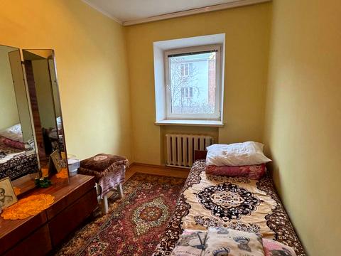 квартира за адресою Машинобудівників вул., 3