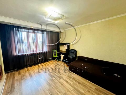 квартира за адресою Симиренка вул., 25-А