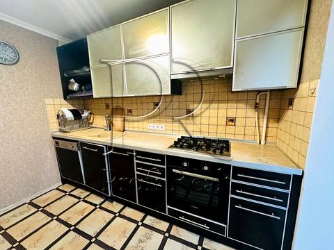 квартира за адресою Симиренка вул., 25-А