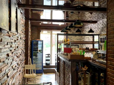 коммерческая по адресу Академика Сахарова ул., 9