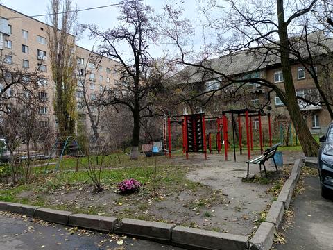 квартира за адресою Стратегічне шосе (Науки), 21