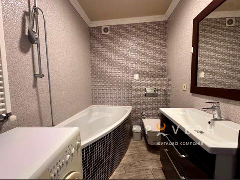 квартира за адресою Кардинала Любомира Гузара вул., 27