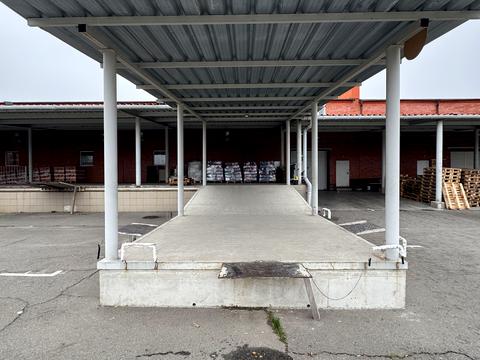 коммерческая по адресу Стартова ул., 32