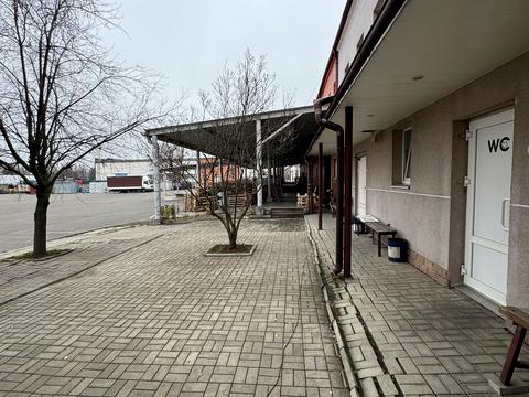 коммерческая по адресу Стартова ул., 32