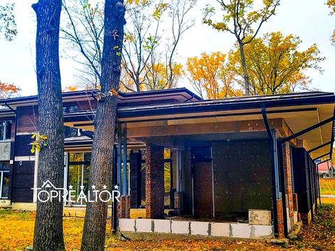 будинок за адресою Лісопарківська вул.