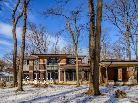 будинок за адресою Лісопарківська вул.