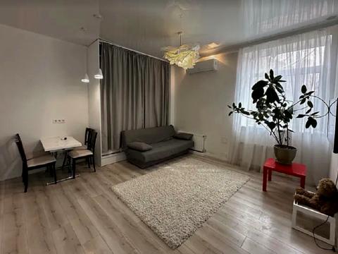 квартира за адресою Вознесенська вул. (Фейєрбаха), 4д