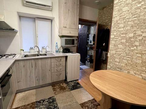 квартира за адресою Водопровідна вул., 2/4