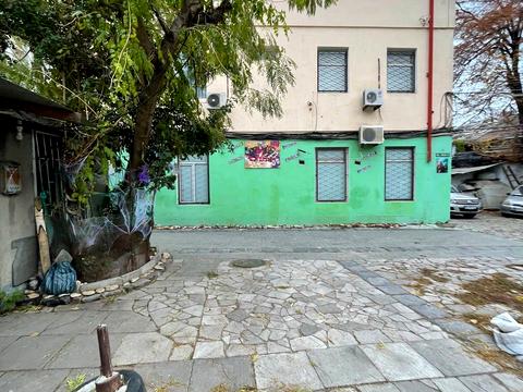 квартира за адресою Водопровідна вул., 2/4