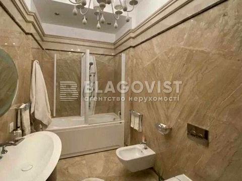 квартира за адресою Михайла Грушевського вул., 9-А