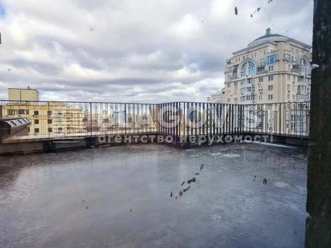 квартира за адресою Київ, Річкова вул., 4