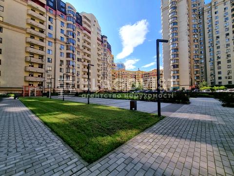 квартира за адресою Київ, Річкова вул., 4