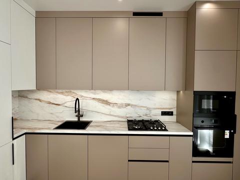 дом по адресу с. Гатное, Пограничная ул.