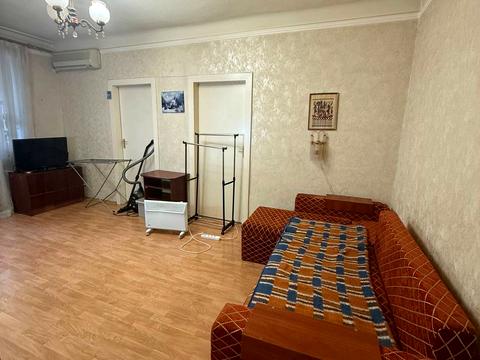 квартира за адресою Дмитра Яворницького просп. (Карла Маркса), 111