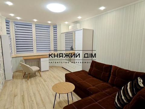 квартира за адресою Драгоманова вул., 4-А