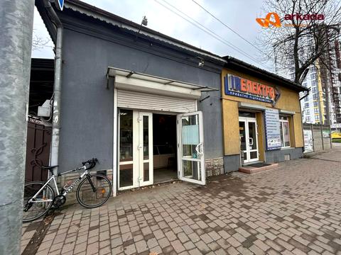 комерційна за адресою незалежності, 22б