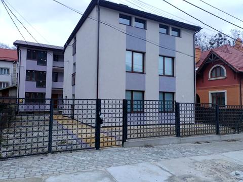 будинок за адресою Миколи Голубця вул. ()