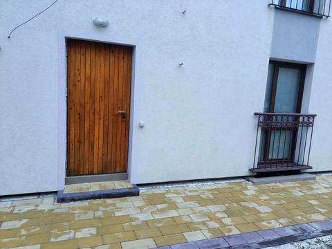 будинок за адресою Миколи Голубця вул. ()