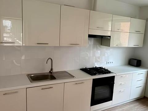 будинок за адресою Миколи Голубця вул. ()