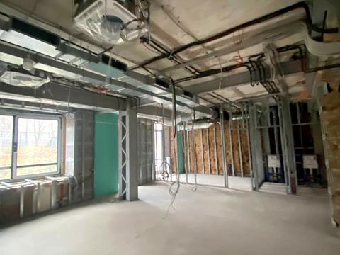 комерційна за адресою Болсуновська вул. (Сергія Струтинського), 4