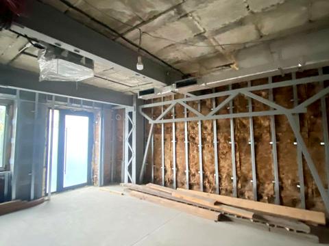 комерційна за адресою Болсуновська вул. (Сергія Струтинського), 4