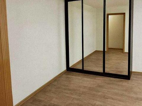 квартира по адресу Маршала Рыбалко ул., 37