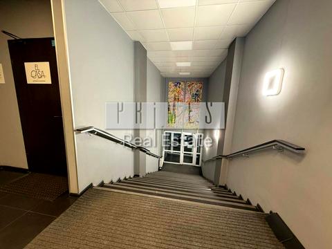 коммерческая по адресу Кловский спуск, 7