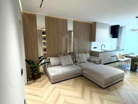 квартира по адресу Салютная ул., 2к19 Коло