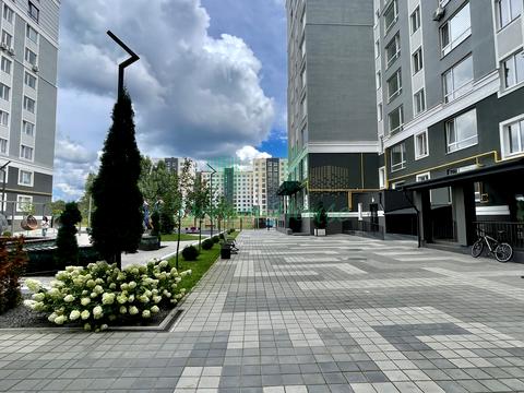 комерційна за адресою Івана Кожедуба вул., 8-A