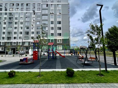 комерційна за адресою Івана Кожедуба вул., 8-A