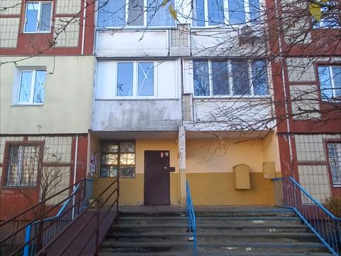 квартира за адресою Червоної Калини просп. (Володимира Маяковського), 46