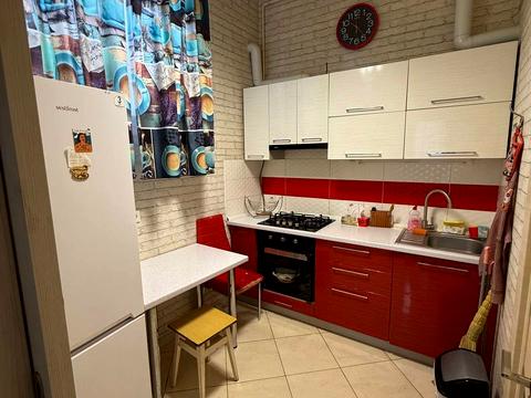 квартира за адресою В'ячеслава Чорновола вул., 10