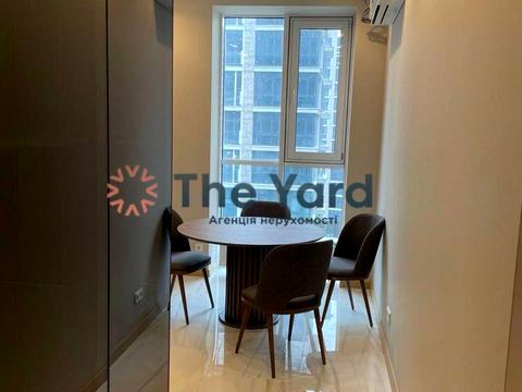 квартира за адресою Андрія Верхогляда вул. (Михайла Драгомирова), 15-Б